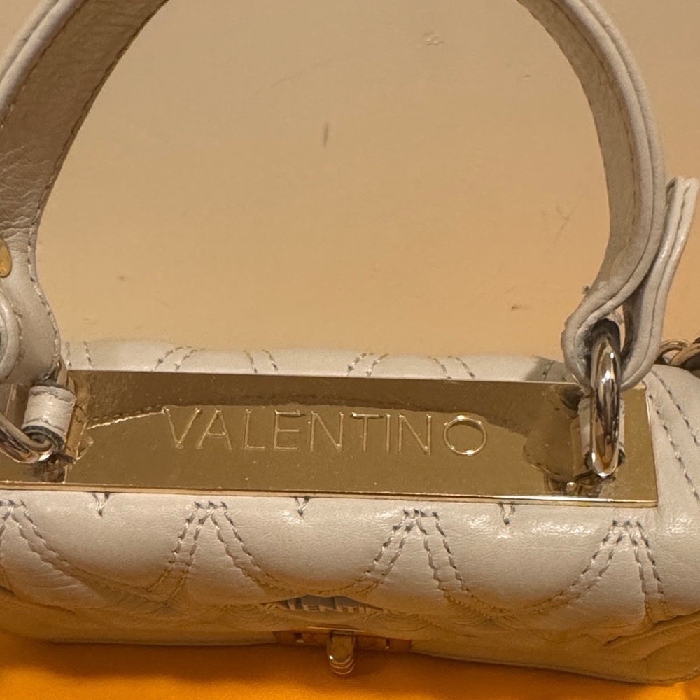 Valentino✨ Beatriz D-Plate Bag by Mario Valentino - Picture 5 of 16